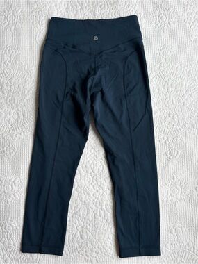 Lululemon Navy Align Crop Leggings 22”